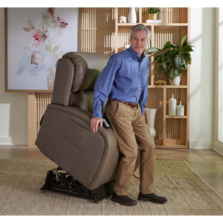 Man lifted from his PR761 EZ Sleeper Lift Chair